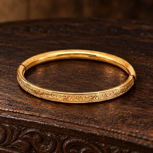 Vintage 1950s 12K Gold Filled Bracelet 12K GF Floral Engraved Bangle - 15H
